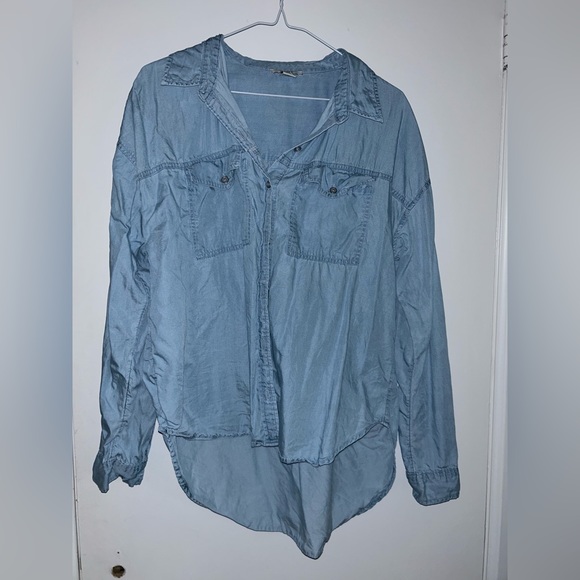 Forever 21 Button-up - Picture 1 of 4